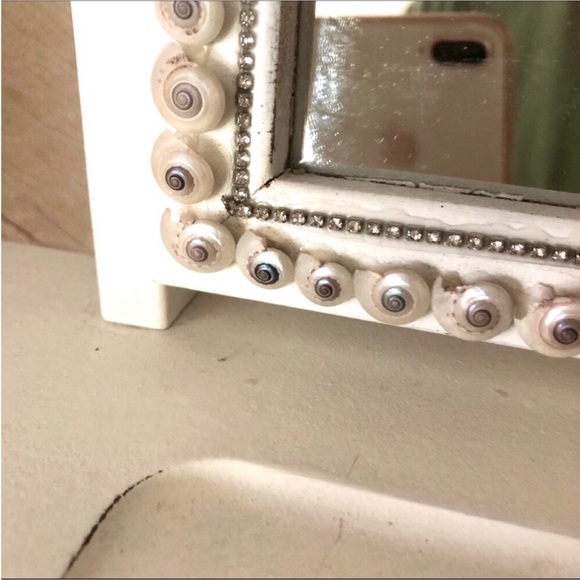 NEW! Seashell Jewelry Box & Mirror - Picture 3 of 8